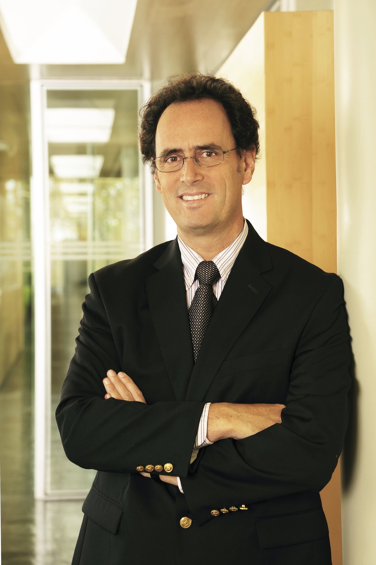 Prof. Dr. Juan Carlos De la Llera Martin, professor of structural engineering and advisory board member